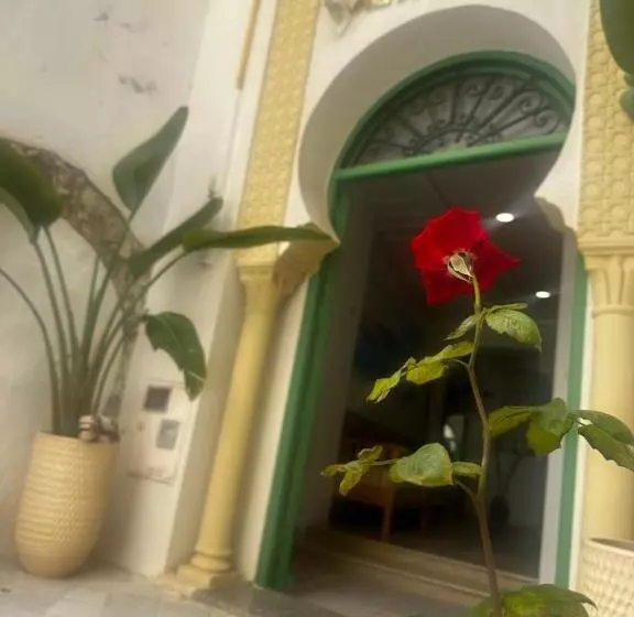 Hotelli Dar Al Madina