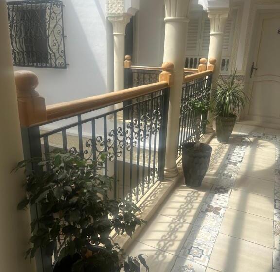 هتل Dar Al Madina