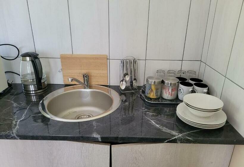 ペンション N&h Guesthouse