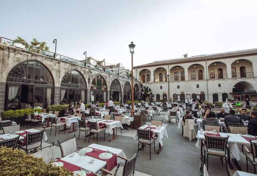 Bayazhan Hotel Ve Restaurant