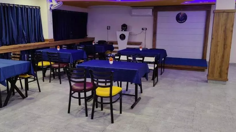 Hotelli Spot On 93593 Sailors Galley