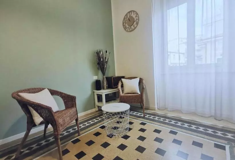 ペンション Gialla Ridi Che Ti Passa