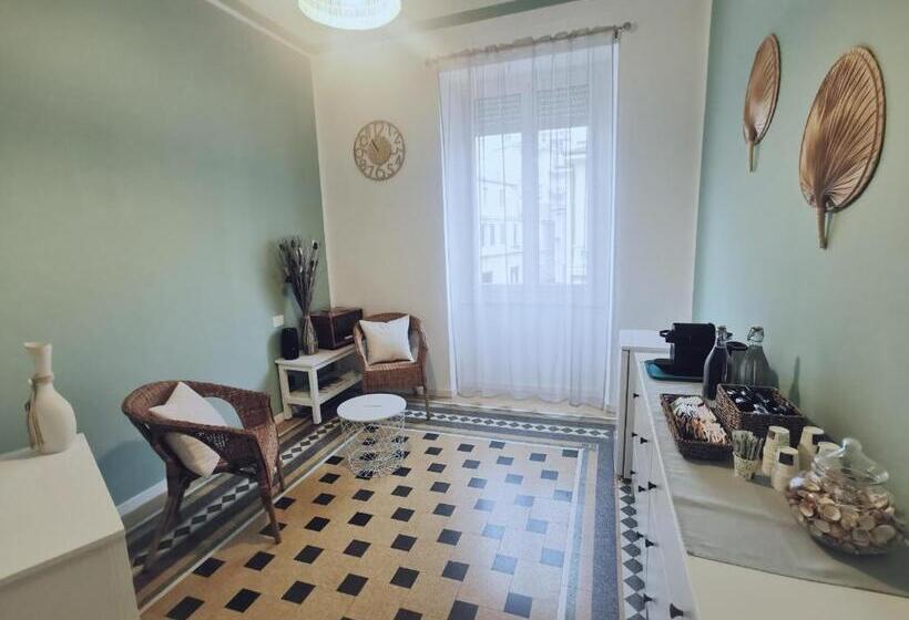 펜션 Gialla Ridi Che Ti Passa