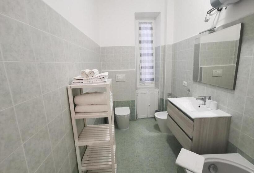 펜션 Gialla Ridi Che Ti Passa