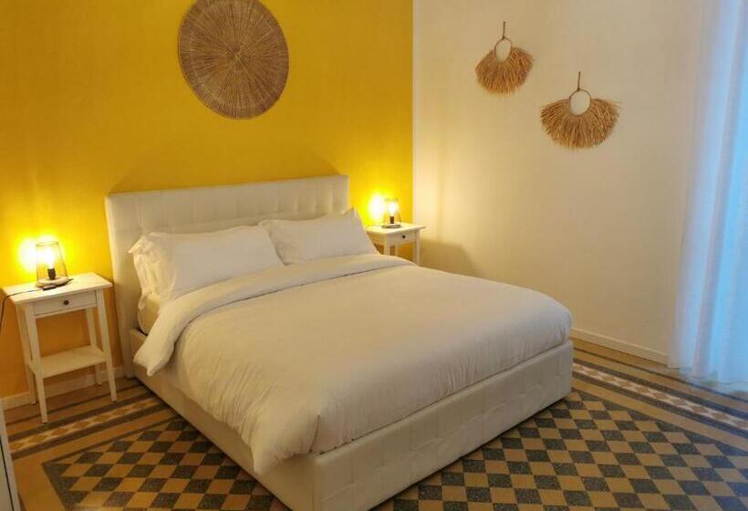 펜션 Gialla Ridi Che Ti Passa