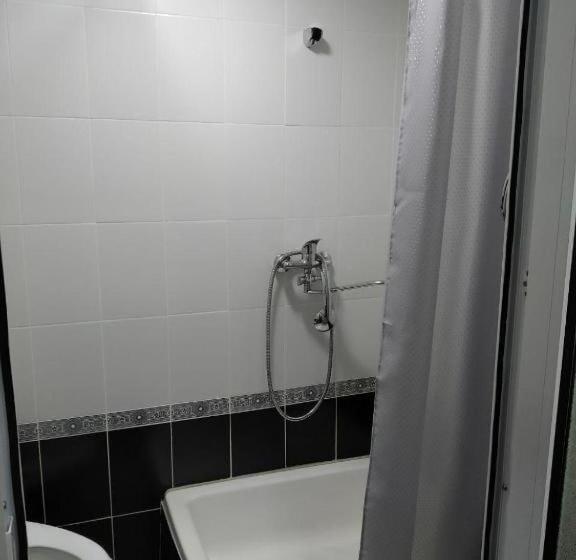 پانسیون Omar Tashkent