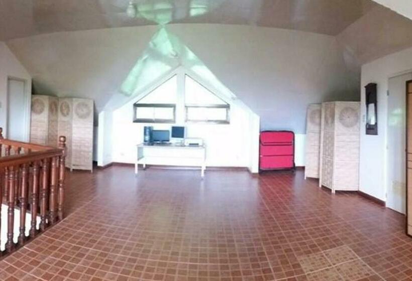 Charming 6 Bed House In Puerto Galera