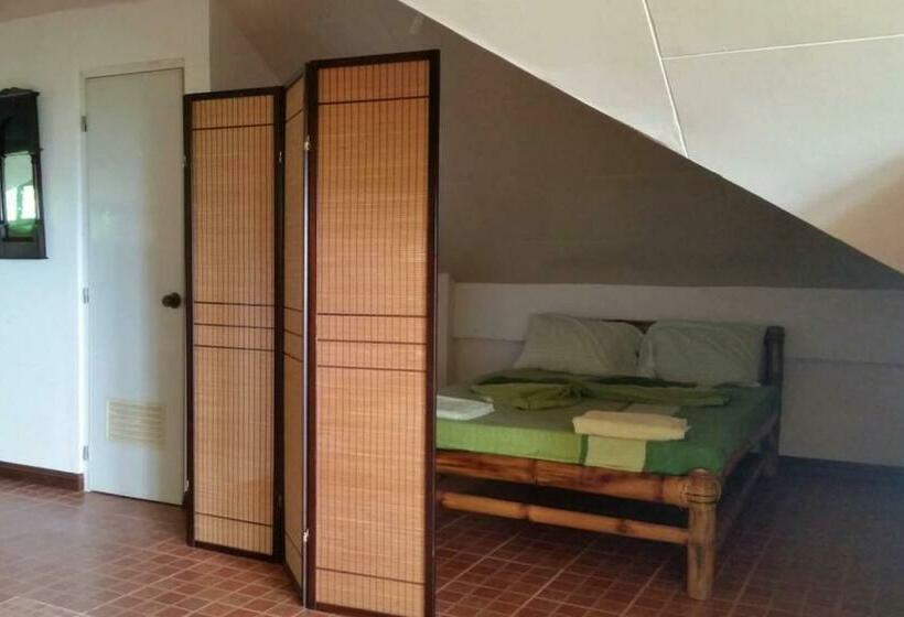 Charming 6 Bed House In Puerto Galera