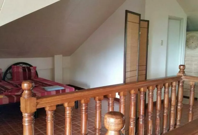 Charming 6 Bed House In Puerto Galera