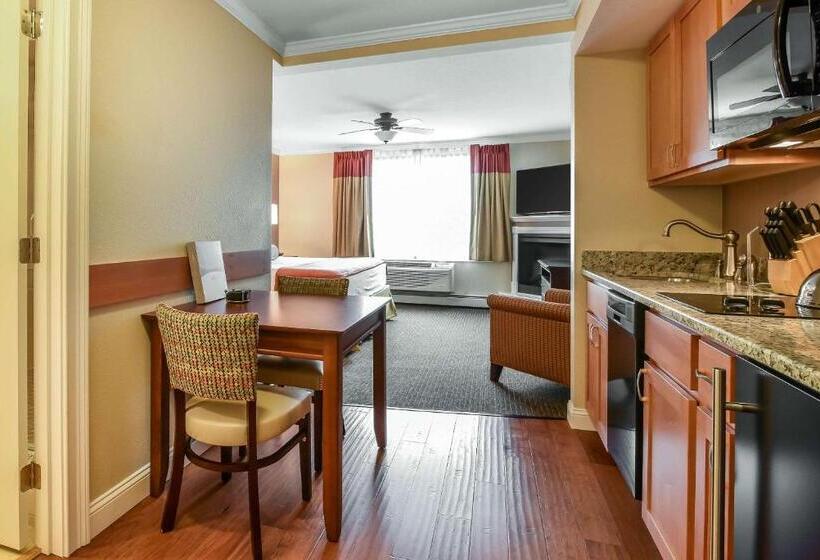 South Mountain Resort