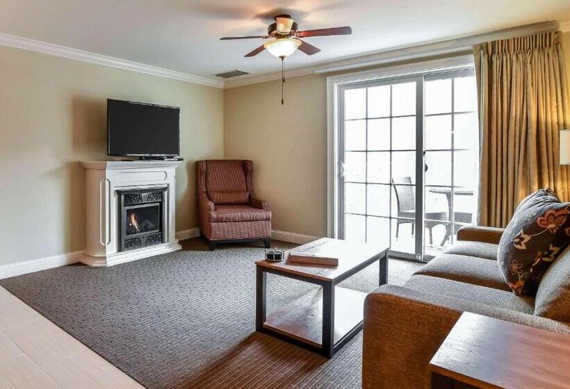 South Mountain Resort