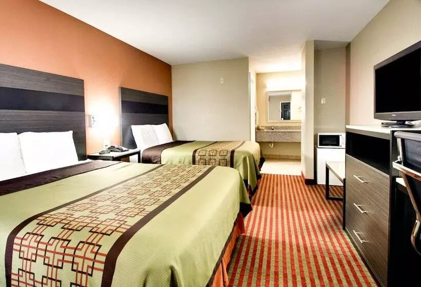 בית מלון כפרי Key West Inn  Millbrook