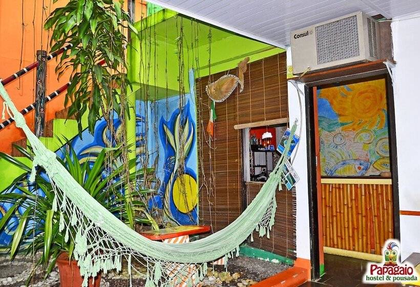 فندق Papagaio Hostel & Pousada