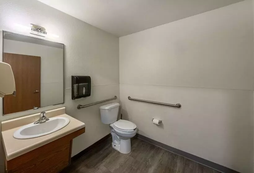 Отель Woodspring Suites Fort Worth Trophy Club