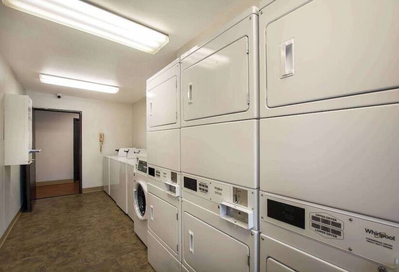 فندق Woodspring Suites Louisville Southeast