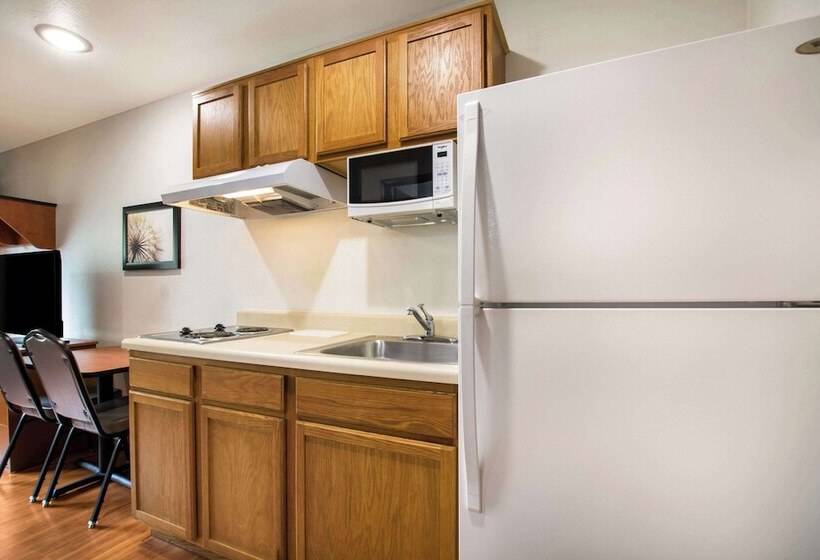 فندق Woodspring Suites Louisville Southeast