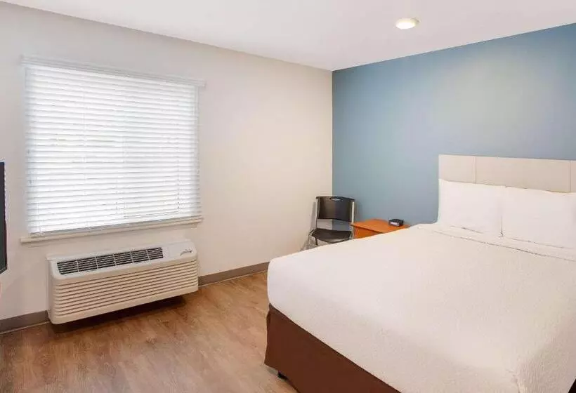 בית מלון כפרי Woodspring Suites Pharr