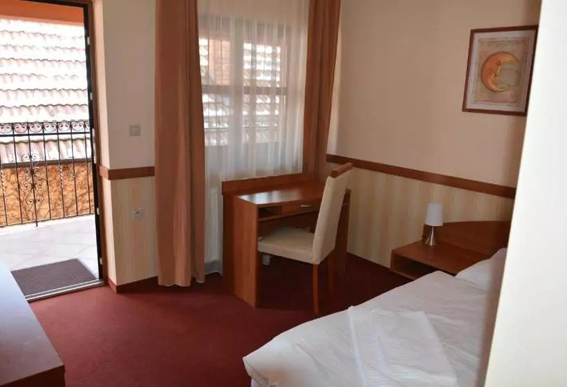 بنسيون Penzion Na Potočnej