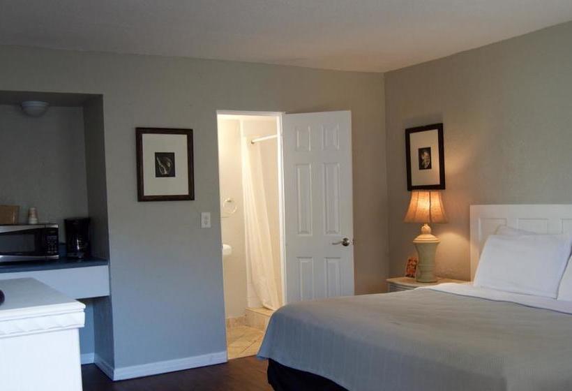 Sta N Pla Marina Resort