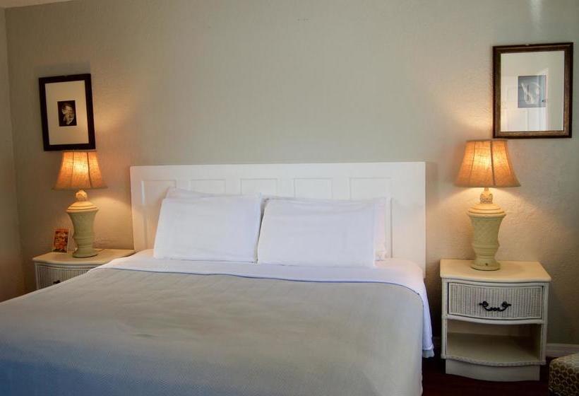 Sta N Pla Marina Resort