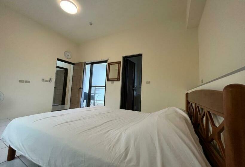 هاستل 花蓮共享民宿 全新房,一次只接待一組旅客6 12人包棟自由入住