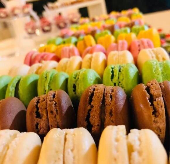 منتجع Versace Luxury Room