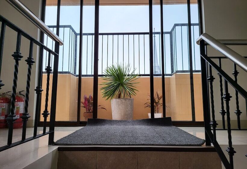 هاستل Urbanview At Evangelista Street Makati