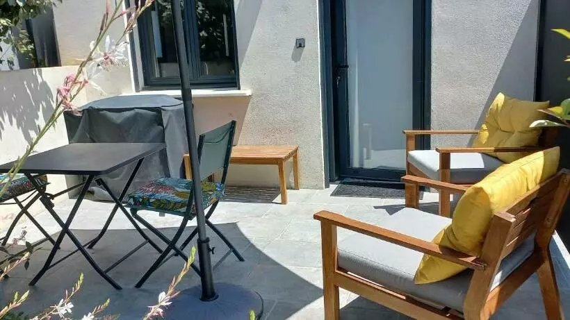 Charmant Logement Avec Terrasse
