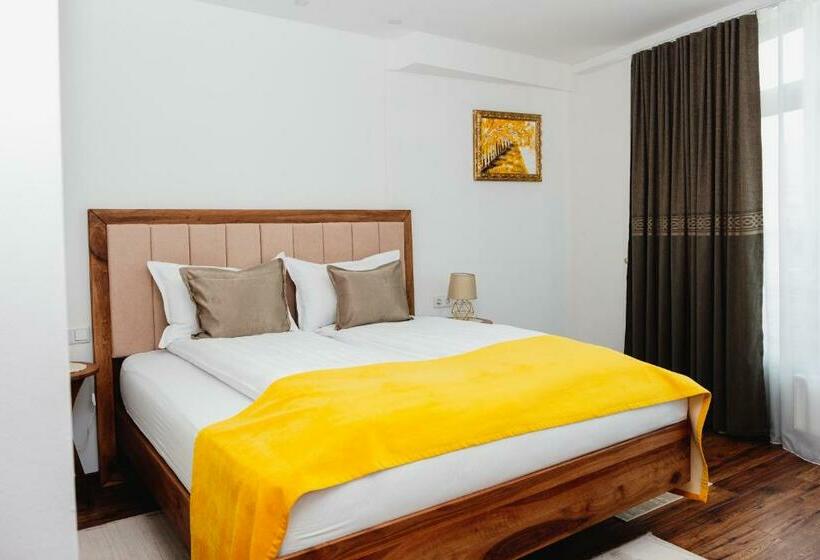 Edemus   Motel & Restaurant