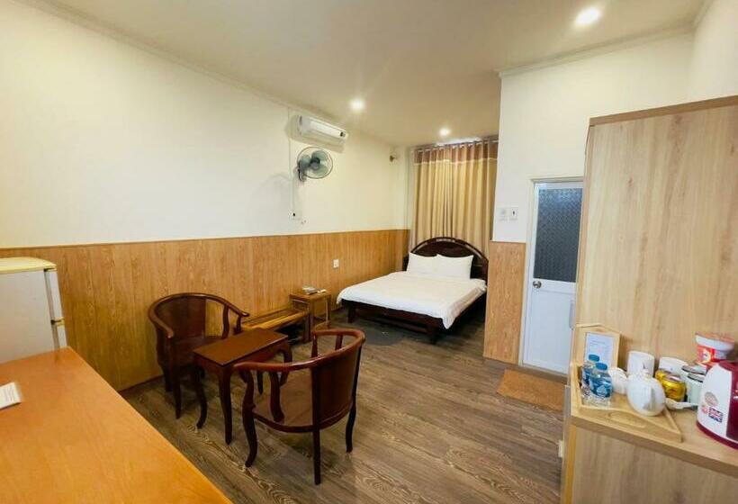 هتل Khách Sạn Mekong Star