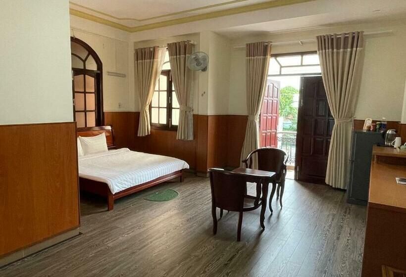 هتل Khách Sạn Mekong Star