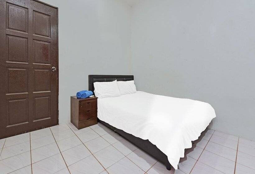 Hotel Oyo 90596 Casaria Inn