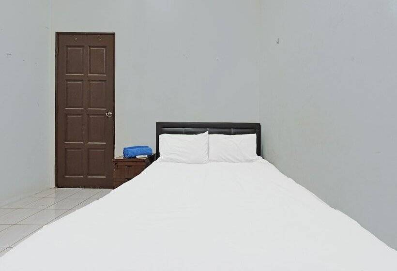 Hotel Oyo 90596 Casaria Inn