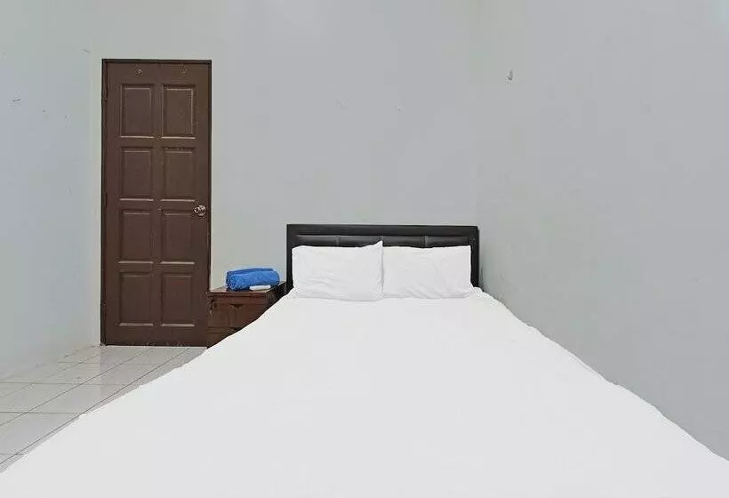 ホテル Oyo 90596 Casaria Inn