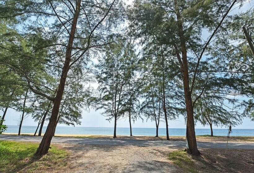 Hotel Oyo 90596 Casaria Inn