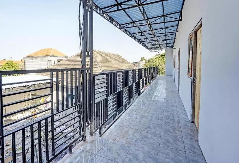 Hotelli Oyo 91594 Bungah Residence Syariah