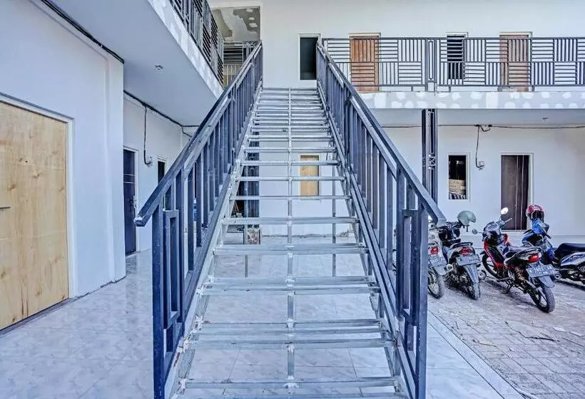 Hotelli Oyo 91594 Bungah Residence Syariah