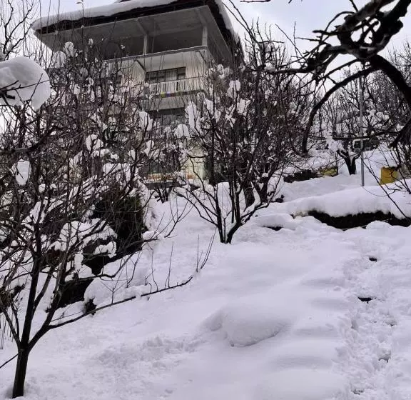 La Heim Hostels