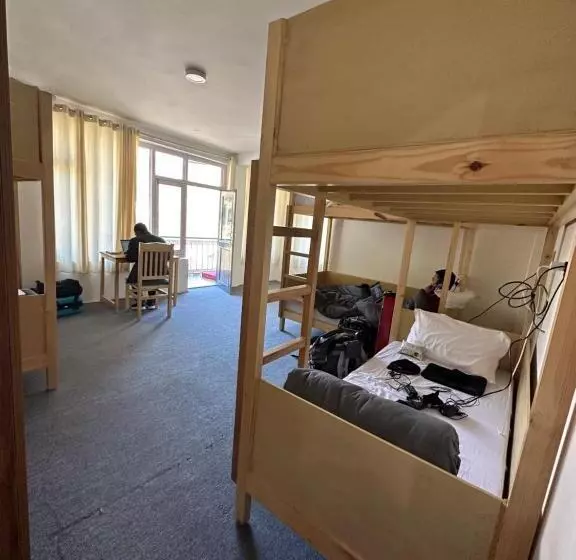 La Heim Hostels