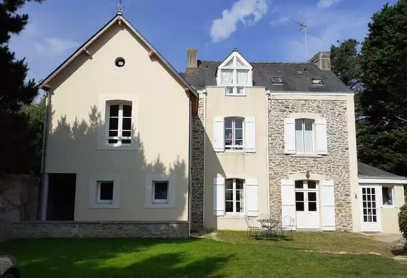 Maison Vue Exeptionnelle Sur La Mer