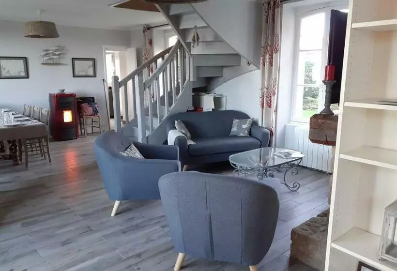 Maison Vue Exeptionnelle Sur La Mer