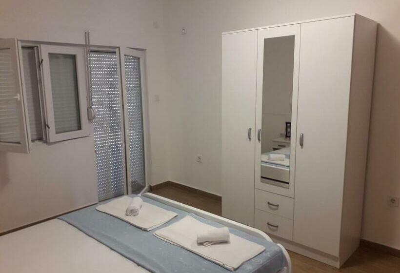 پانسیون Apartmani Fany