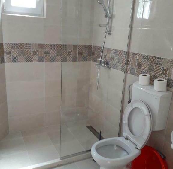 پانسیون Apartmani Fany
