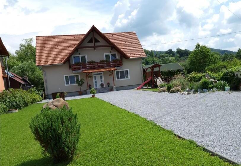 بنسيون Casa Bokor