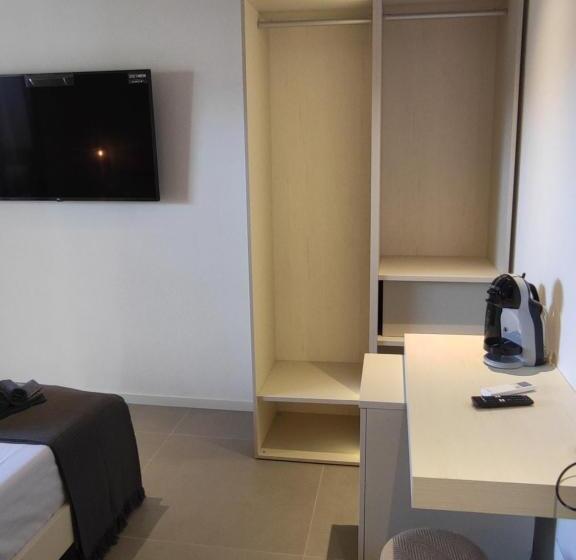 פנסיון Live Home Rooms