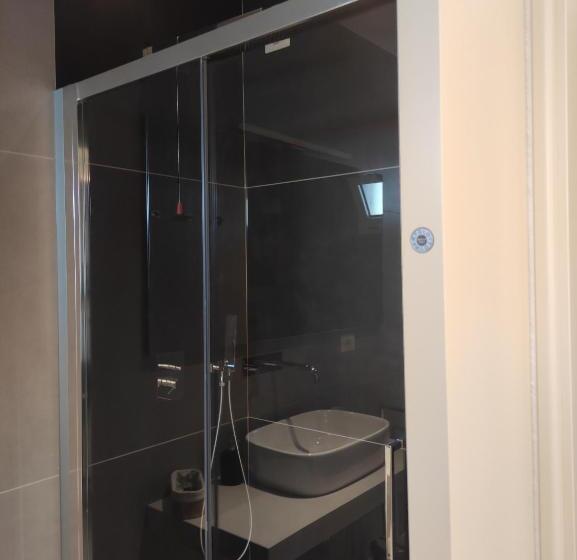 פנסיון Live Home Rooms