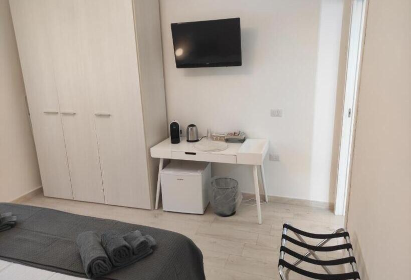 פנסיון Live Home Rooms