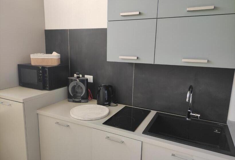 פנסיון Live Home Rooms