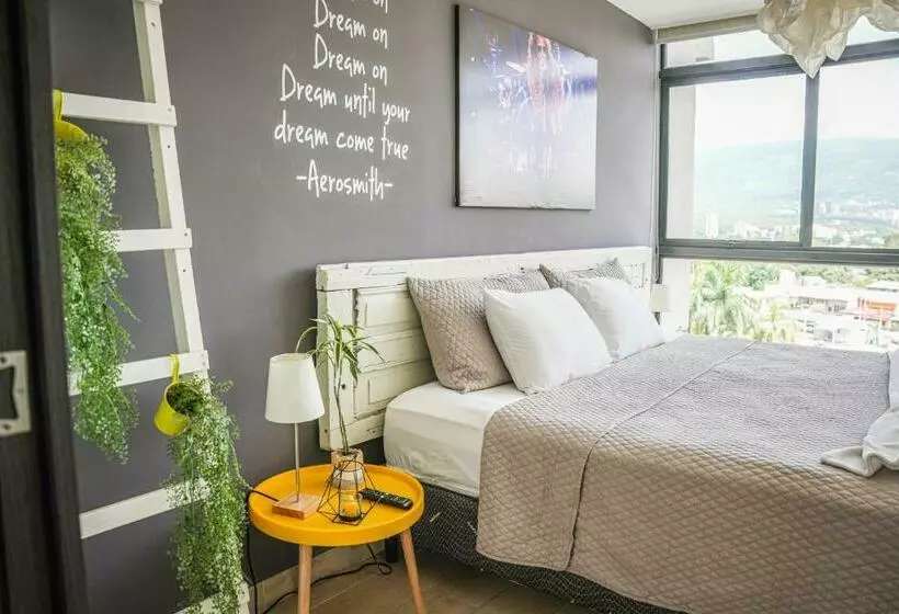 Avitat Joy 2brm Amazing City&volcano View Pool&gym