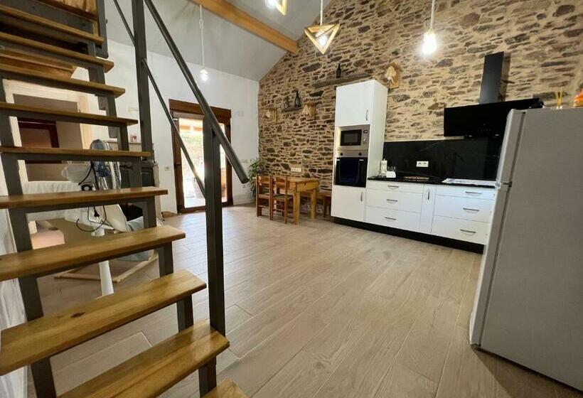 Casa De Piedra Barreiriña